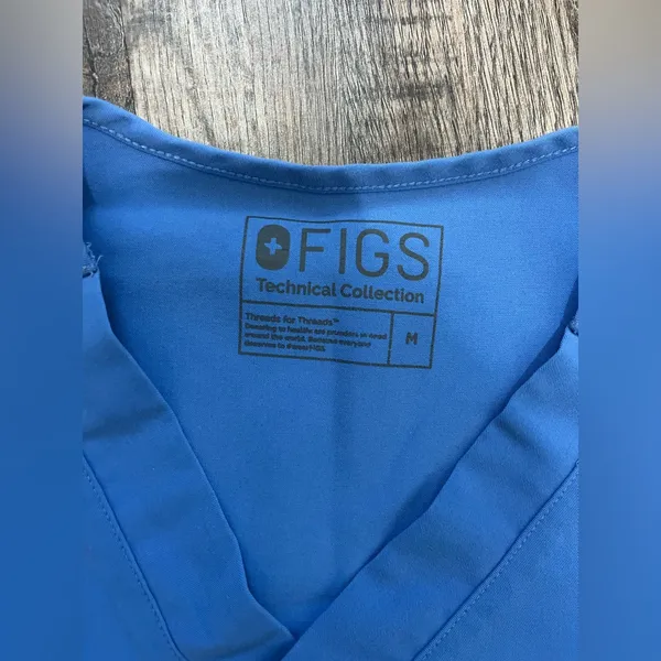FIGS Fig Scrub Top - Image 3