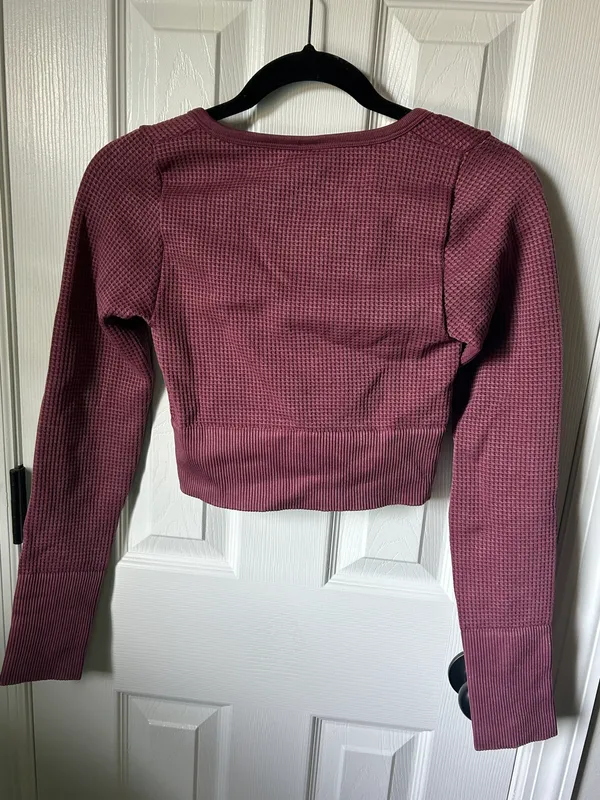 Aerie Women’s Offline Athletic Long Sleeve - Image 4