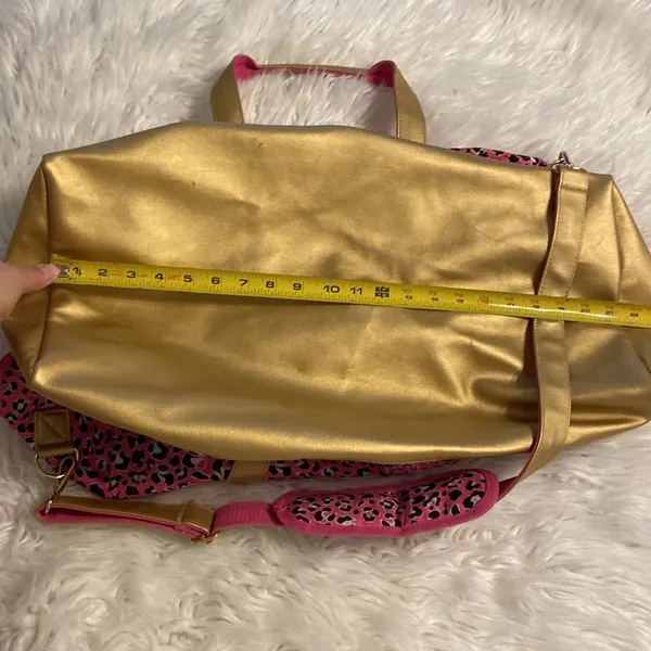 Simply Southern Weekender Bag excellent condition pink , gold and black high 13” - Image 8
