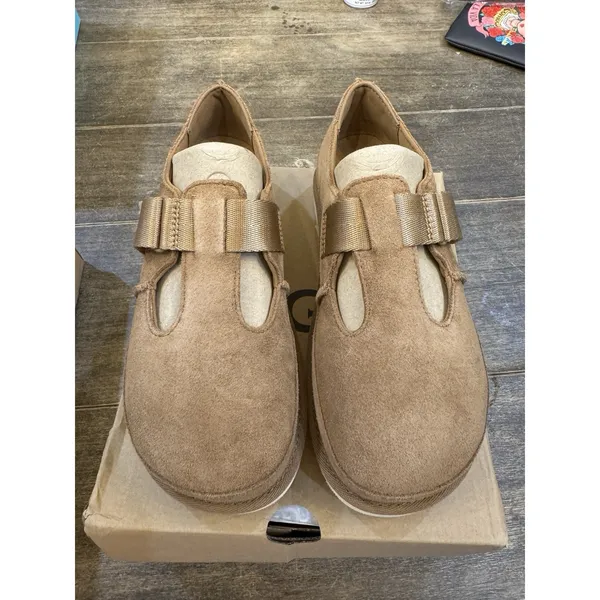 UGG® Goldenstar Mary Jane Clogs in the Chestnut Size 8.5 - Image 2