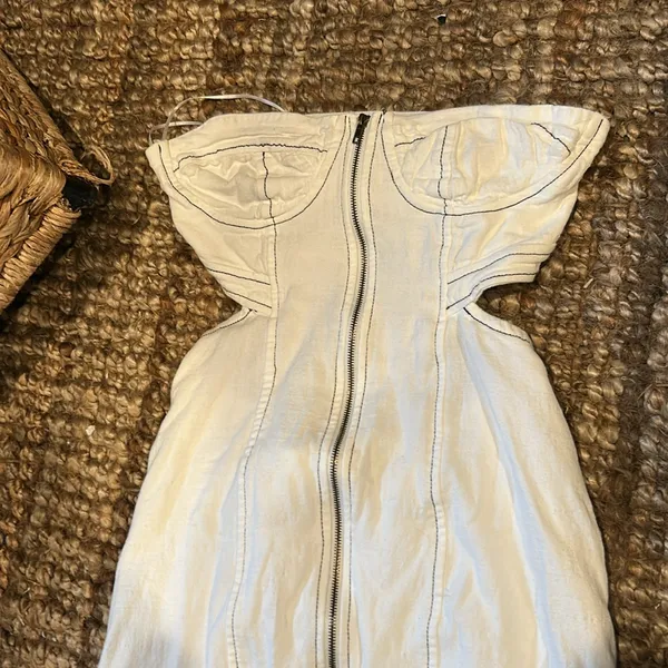 Hello Molly White Denim Strapless Mini Dress Size Small - Image 4