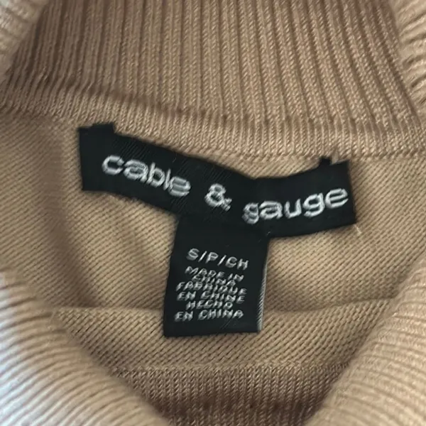 Cable & Gauge Women’s Tan Sleeveless Turtleneck Sweater - Size S - Image 6