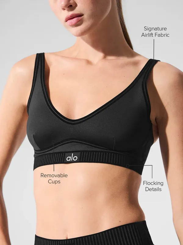 Alo Yoga Line Up SET Size medium - Image 10