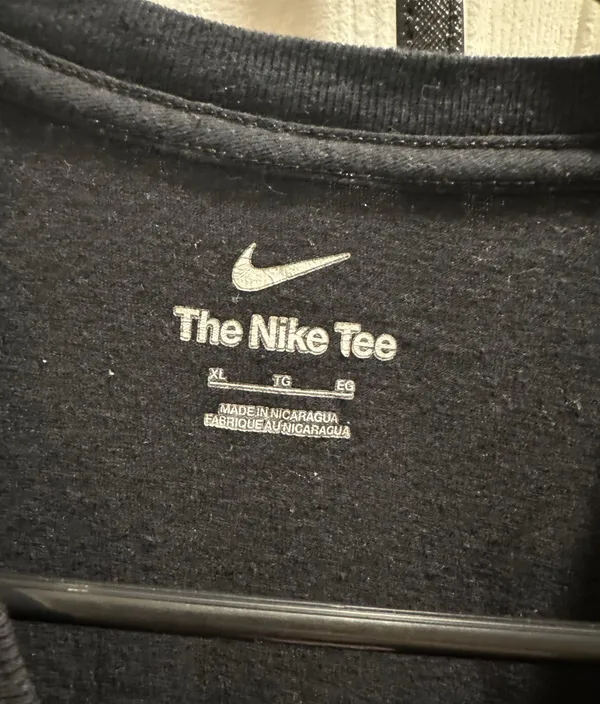 Nike T-Shirt - Image 2