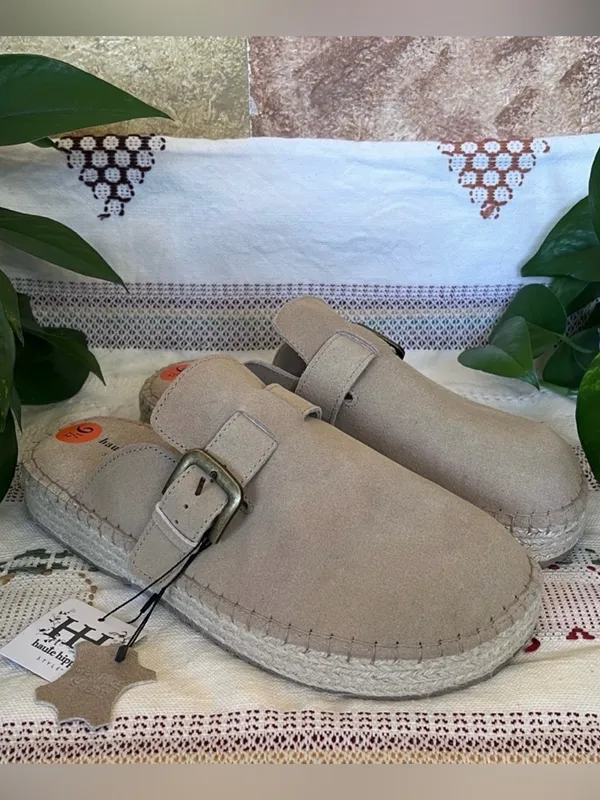 NEW Haute Hippie Aria 100% Suede Buckle Espadrille Tan Slip-On Mule Clogs US 9.5 - Image 2