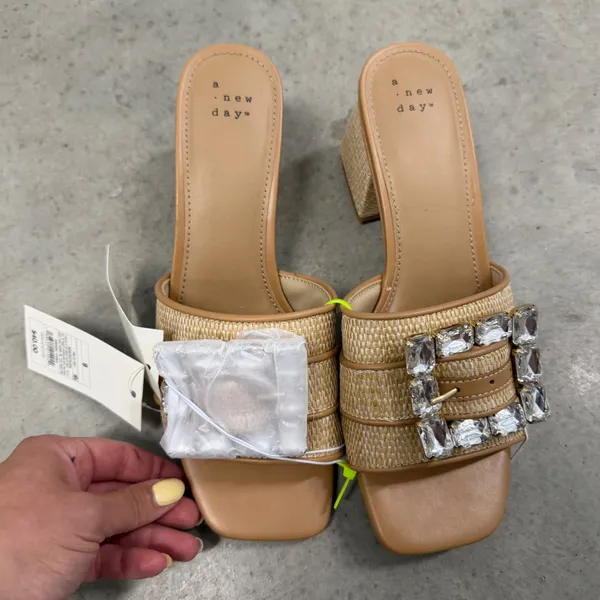 A New Day Kathleen Beige Raffia Crystal Buckle Block Heel‎ Slide Sandals 9 - Image 2