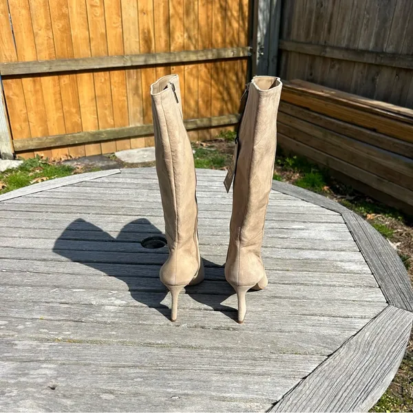 Vince Camuto Womens Tressara Beige Suede Side Zip Knee-High Boots Shoes size 8.5 - Image 9