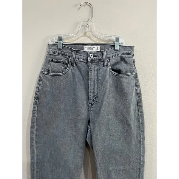 Abercrombie Curve Love Ultra High Rise Ankle‎ Straight Jeans Gray 26/2 - Image 3