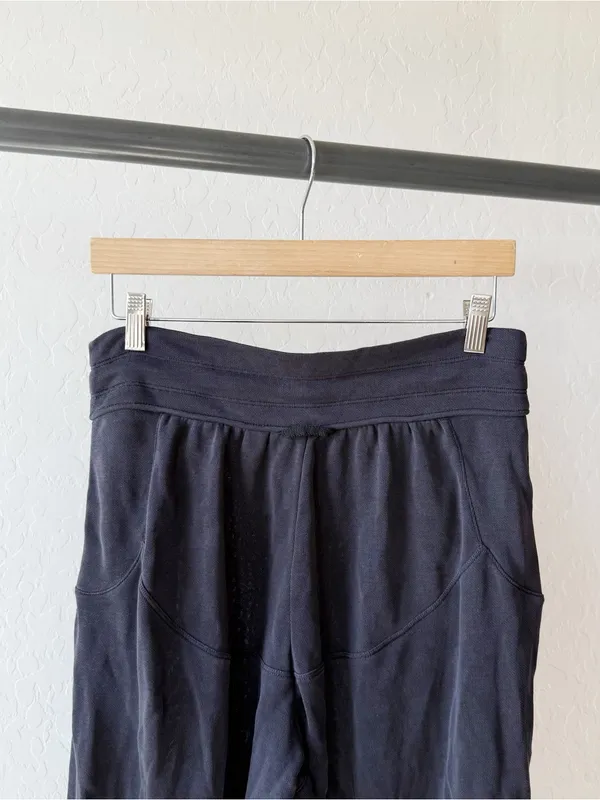 Free People Movement Yella Harem Jogger in Charcoal Grey - Image 4