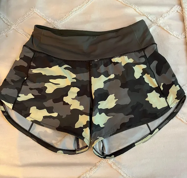 Lululemon Speed Up Shorts 4” - Image 7