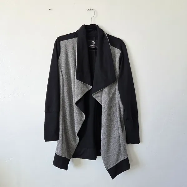 MPG Cardigan Shrug Loungewear Comfy Layered Oversized Lagenlook Black Large - Image 2