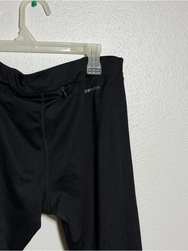Nike Dri-Fit Women Black Athletic Performance‎ Capri Leggings size L - Image 6