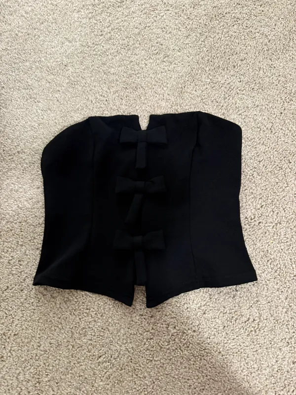 Black Bow Strapless Top Size M - Image 2
