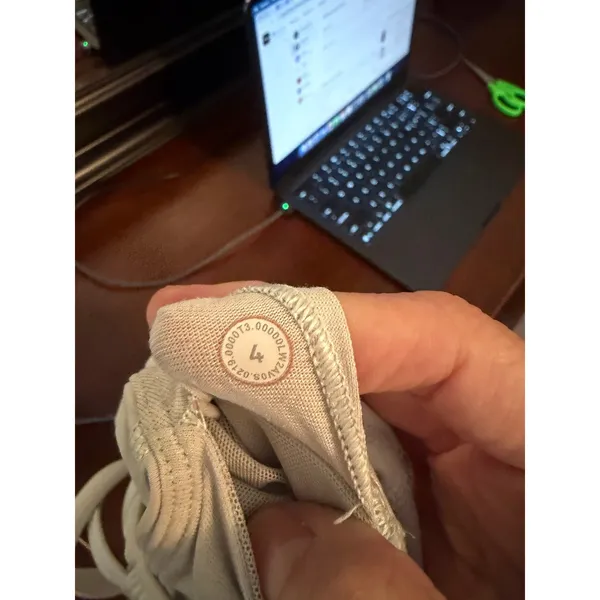 Lululemon Sports Bra Womens 4 Lavender Free to Be Serene Long Line Strappy Yoga - Image 4
