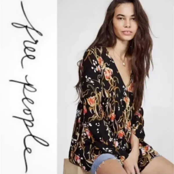 Free People tulip print babydoll oversized blouse - Image 6