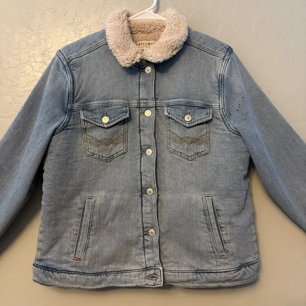 Idyllwind women's Edgewood sherpa lined jacket size medium - Image 3