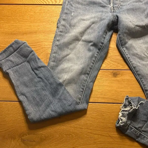Levi’s wedgie skinny button fly raw hem jeans 24 - Image 5