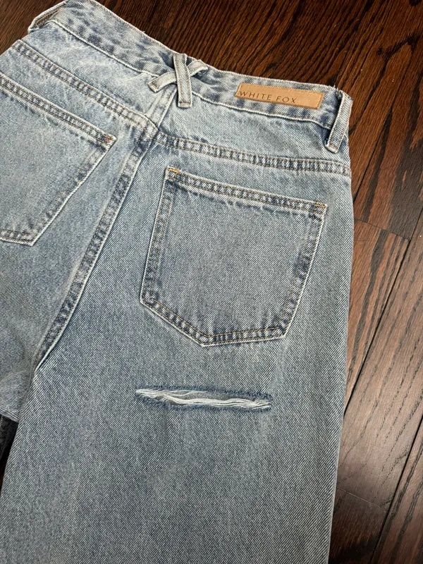 White Fox Jeans - Image 3