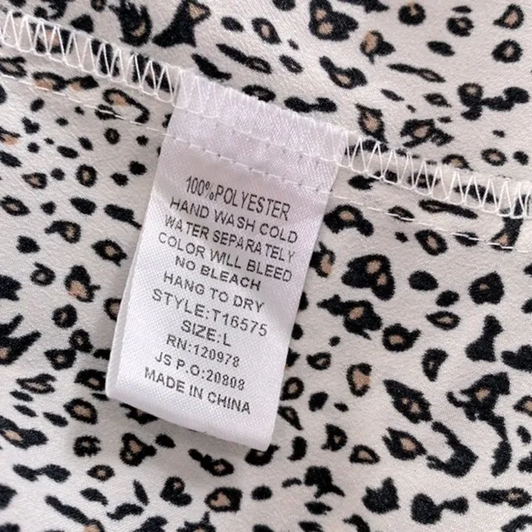 Entro leopard print top size large - Image 6