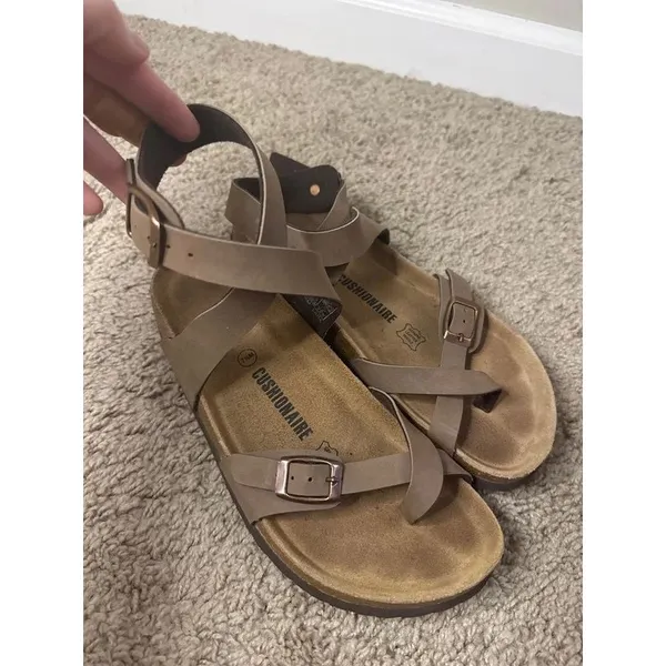 Cushionaire Lara Taupe Strappy Cork Footbed Sandals Size 7.5 - Image 4