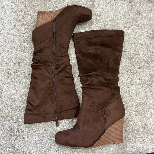 Journee Collection Size 8.5 Brown Haze Knee High Boots - Image 2