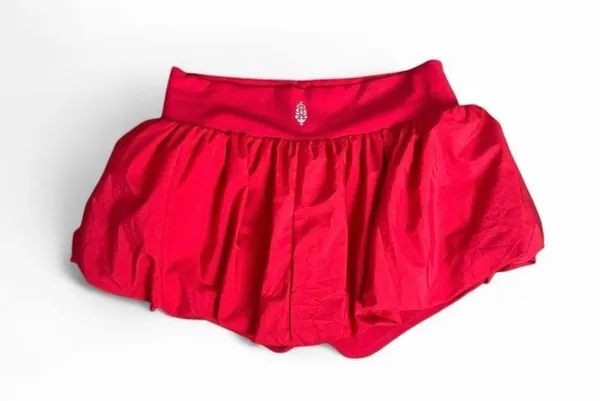 Free people red bubble skort! - Image 2