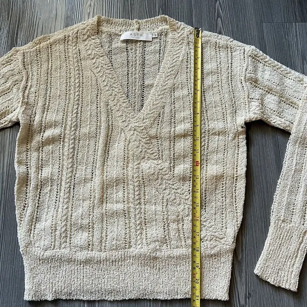 Astr The Label Knit Sweater Womens Small Wrap Front Cream - Image 7