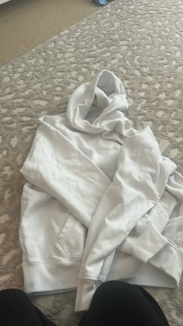 hollister white hoodie - Image 3