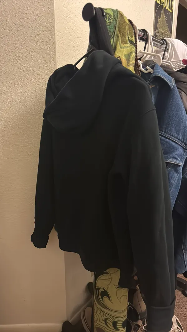 Fisher hoodie Black - Image 4