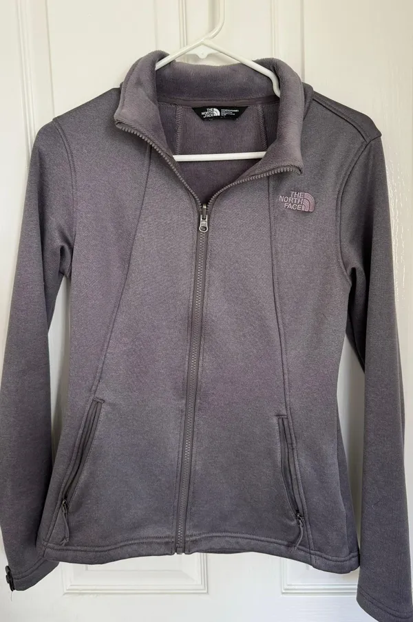 North Face Womens fleece Jackets - Image 3