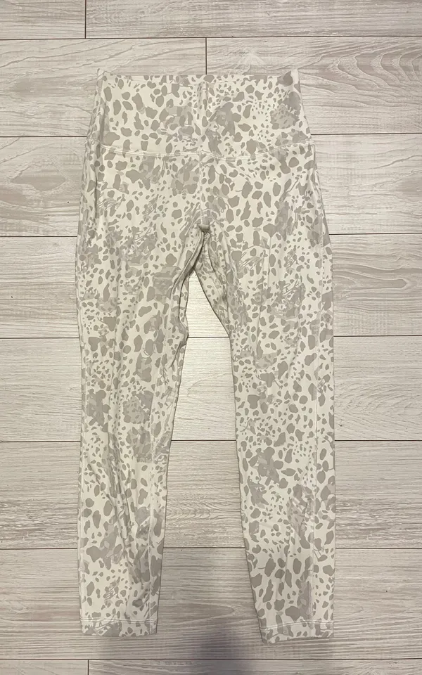 Lululemon Align Leggings - Image 3