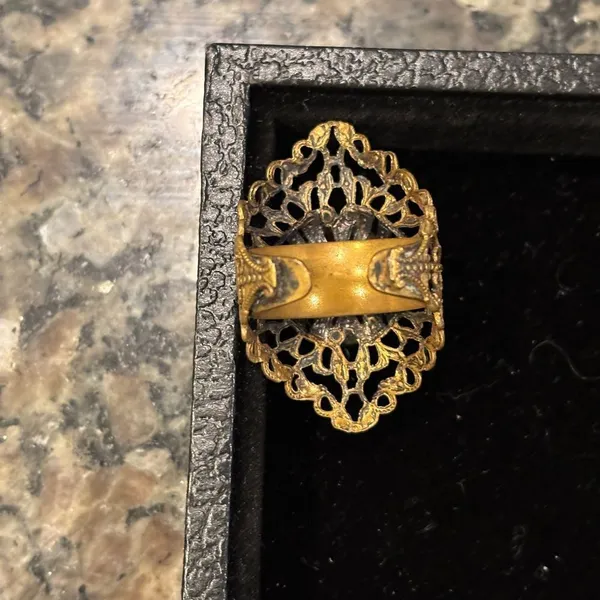 Vintage Art Deco Gold Filigree Ring with Dragons Beath Stone or Glass Opal Adj - Image 3