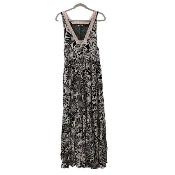 Free People Black/Blush Pink Floral Print Dress(Size Small) - Image 4