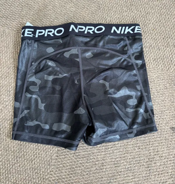 Nike Pro Black Shorts - Image 4