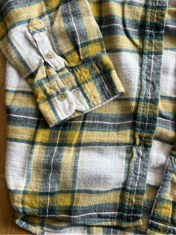 American Eagle Boyfriend Fit Plaid Flannel Shirt Medium Yellow Green - Image 3