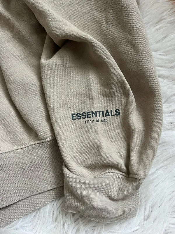 Essentials Fear of God Sweatshirt - Image 4