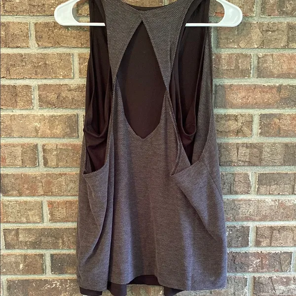 Athletic Works Black Sleeveless Relaxed Muscle Tee with Grey Overlay - Image 3