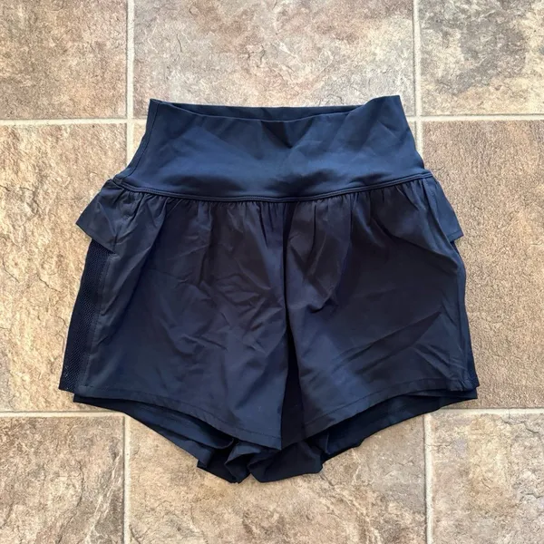 Halara Breezeful High Waisted Ruffle Contrast Mesh Yoga Shorts Black Small - Image 3
