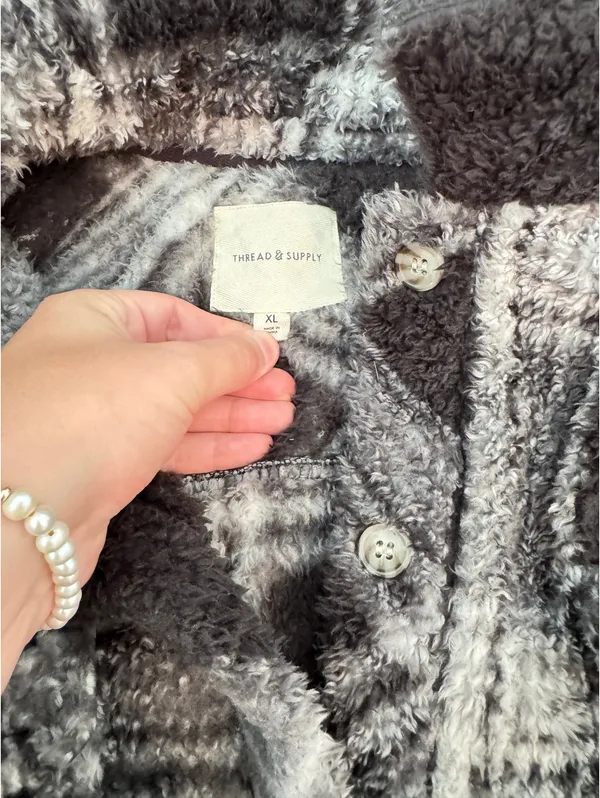 Thread and Supply Flannel fleece plaid - Image 2