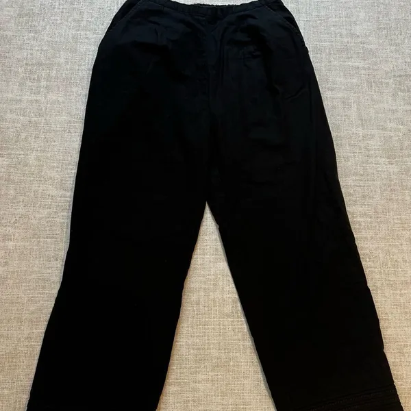 Oleg Cassini black linen capri pant size L - Image 6