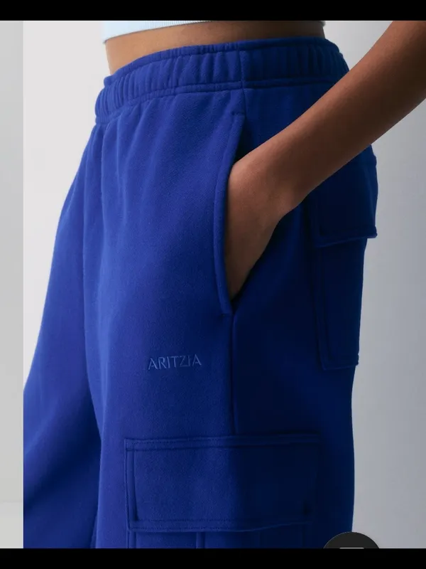 Aritzia Wide-Leg Cargo Joggers in Cobalt Blue Xs - Image 3