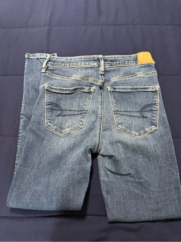 American Eagle Outfitters (AEO) Hi-Rise Jeggings (4Short) - Image 4
