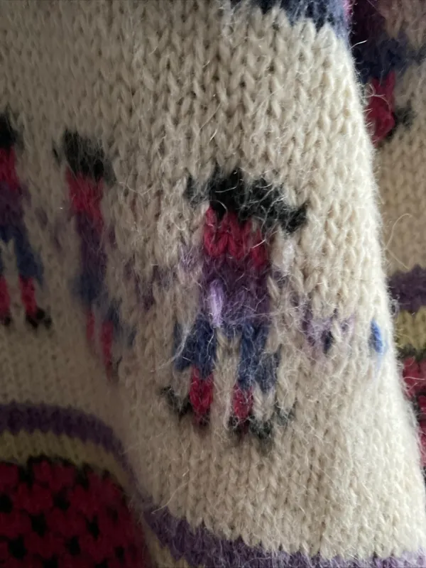 Vintage 80s Peruvian Alpaca Folk Hand Knit Sweater Llama Peru - Image 3