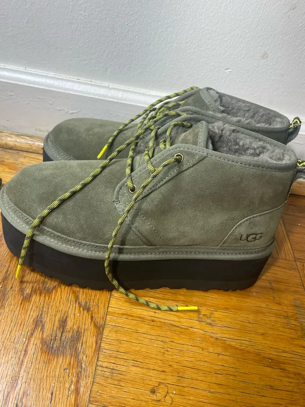 Ugg Neumel Heritage 2” Platform Burnt Olive Suede Wool Boots Womens Size 11 - Image 5