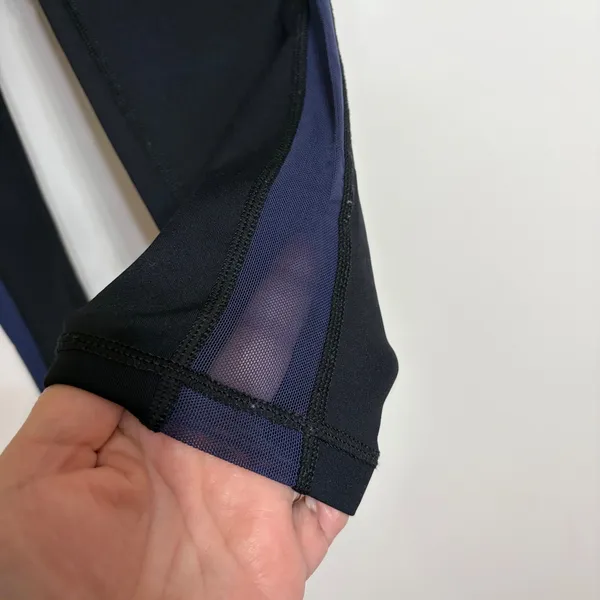 Aerie Chill Play Move High Waisted Colorblock Mesh Pocket Leggings Black Blue XS - Image 3