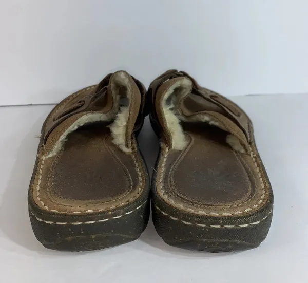 Uggs Women's Furry Sandals Sz 9 UGG 1629 EUC - Image 7