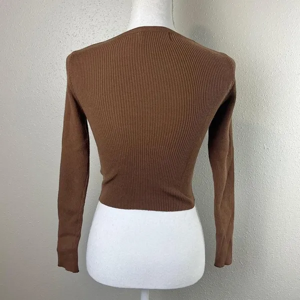 White Fox Brown Ribbed Long Sleeve - Image 2