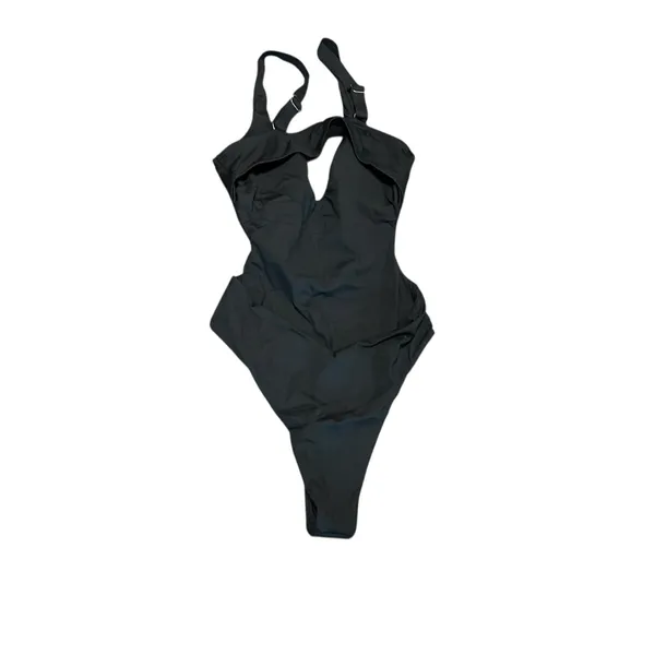Sexy Black Women's Swimsuit - Image 3