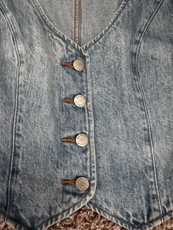 Denim Forum Aritzia Vest 90s Mia Denim - Image 3
