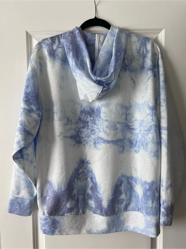 NWOT Blue and white Nike tie-dye hoodie - Image 3